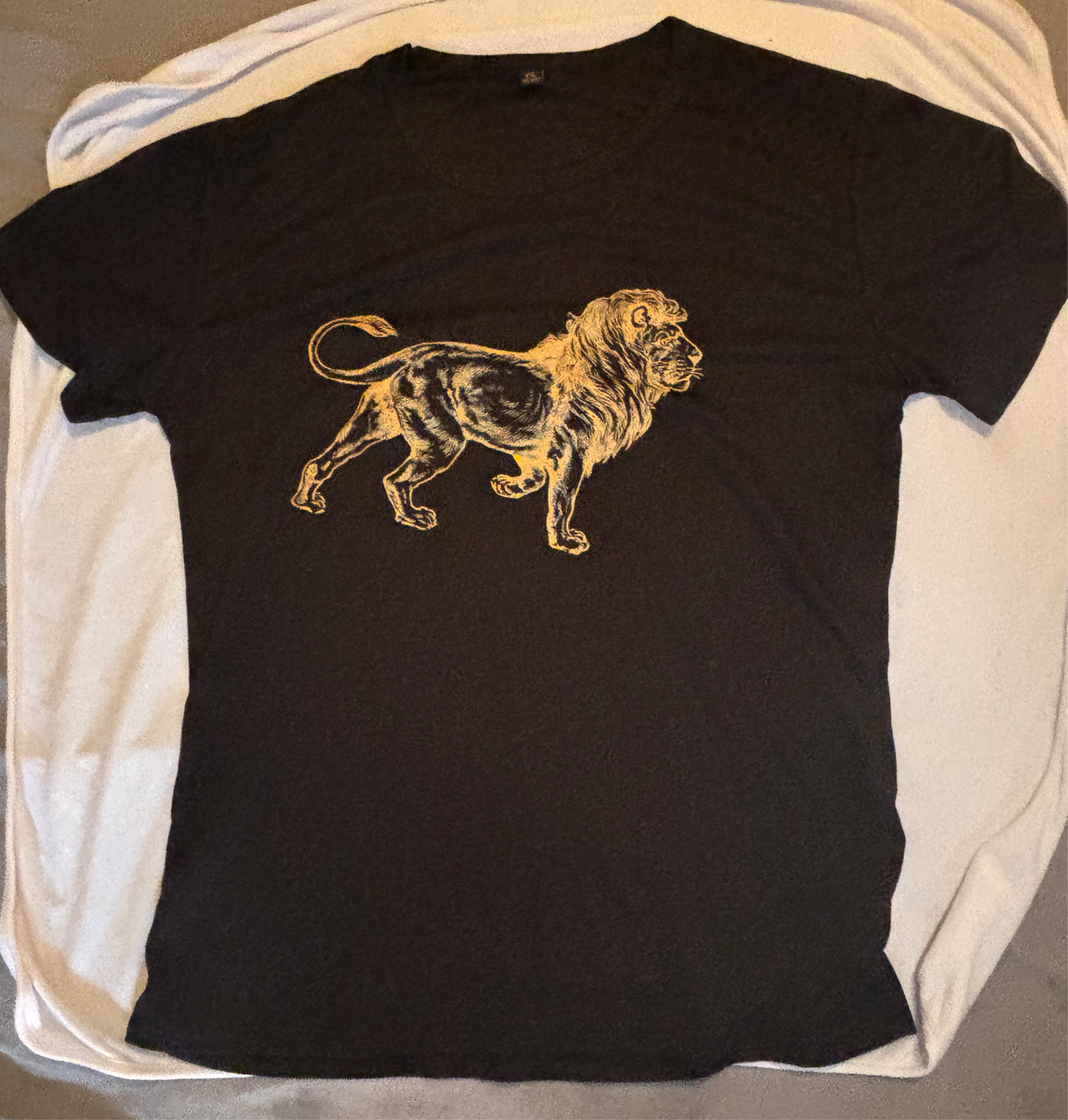 Unisex Lion T-Shirt